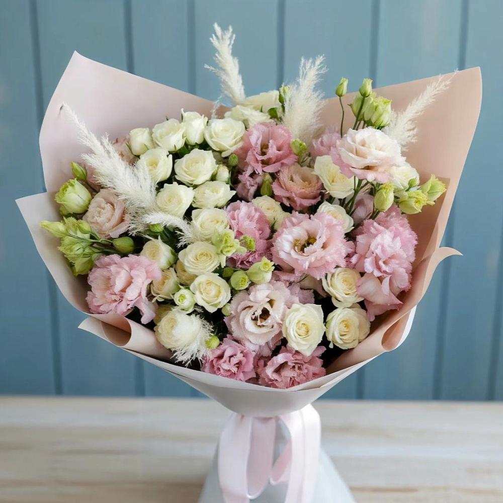 Букет цветов из: Альстромерии и Розы в Вадинске