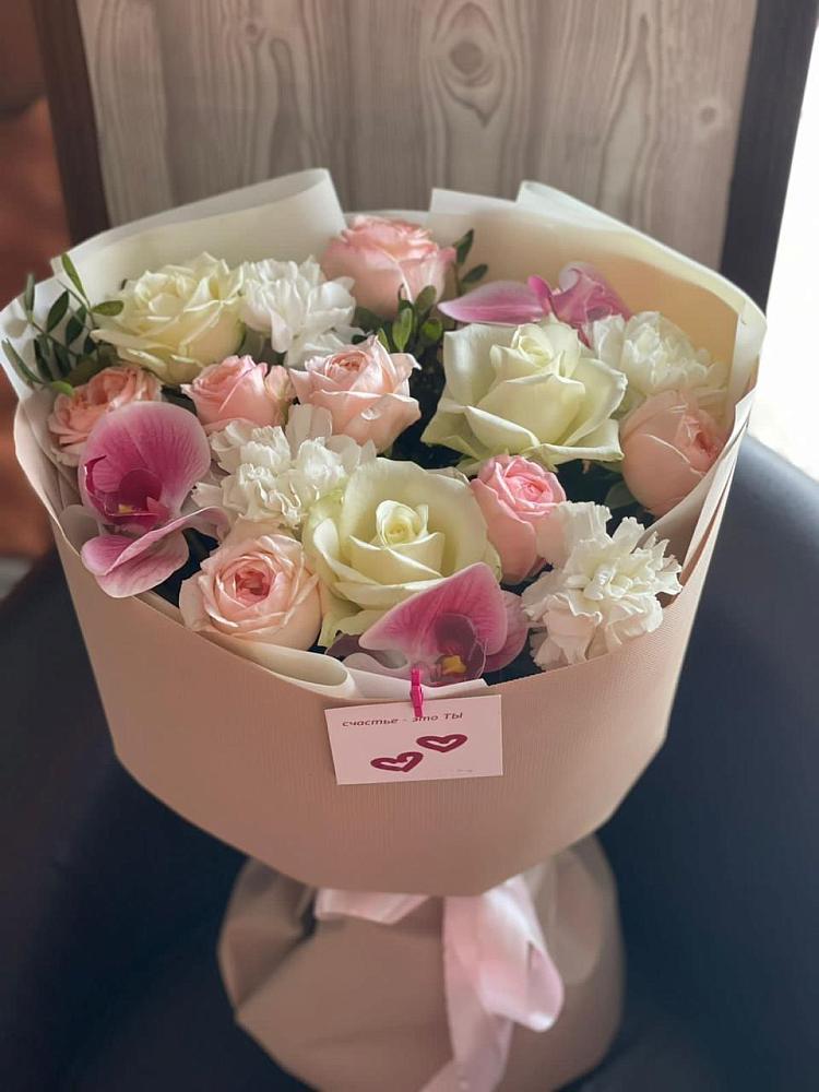 Букет цветов из: Орхидеи, Розы и Гвоздики в Вадинске