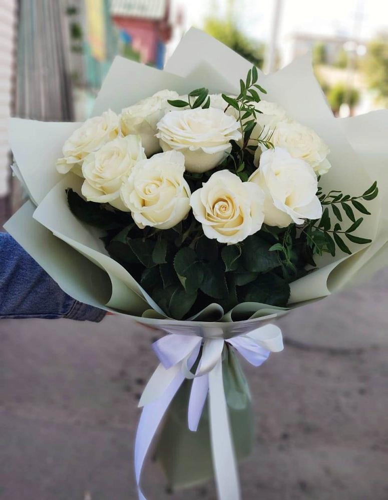 Букет Белые розы Проуд в Вадинске