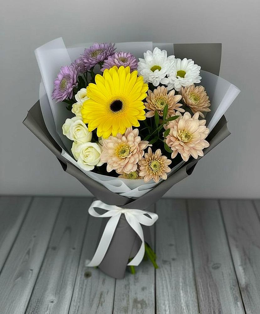 Букет цветов из: Розы, Герберы и Хризантемы в Вадинске
