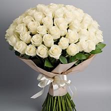 Букет 101 беля роза Белоснежка в Вадинске