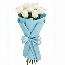 Букет 7 белых роз Проуд в Вадинске